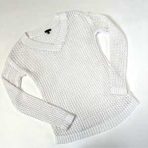 Talbots Women's White Loose Knit V-neck Sweater Top long sleeve Sz Petite Sm